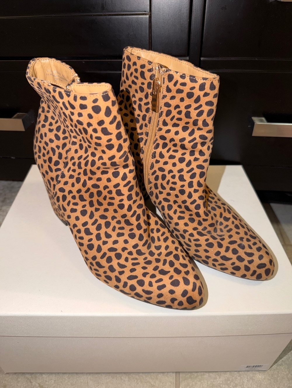 Bamboo Leopard Print Block Heel Ankle Booties Side Zip